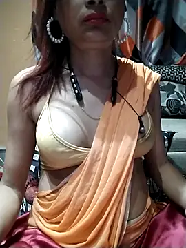 SANA-LEONI online show from 11/20/25, 03:01