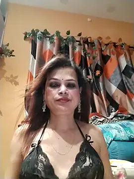 SANA-LEONI online show from 03/26/26, 02:44