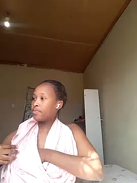 Snapshot of daddysgirly20 chatting on 01/08/25, 01:52 daddysgirly20 online show from 01/08/25, 01:52