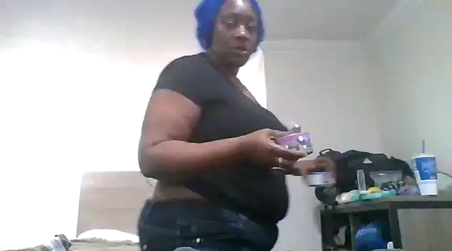 ExoticChocolit online show from 01/28/25, 08:36