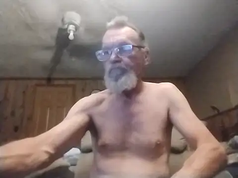 Snapshot of Aldick68 chatting on 02/04/25, 01:56 Aldick68 online show from 02/04/25, 01:56