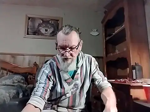 Snapshot of Aldick68 chatting on 02/24/25, 12:20 Aldick68 online show from 02/24/25, 12:20