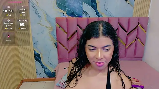 Snapshot of hotiergirl chatting on 05/18/26, 12:00 hotiergirl online show from 05/18/26, 12:00