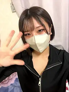 Snapshot of sakuchaaa_2525 chatting on 09/25/25, 01:04 sakuchaaa 2525 online show from 09/25/25, 01:04