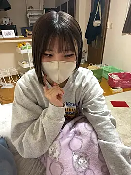 Snapshot of sakuchaaa_2525 chatting on 10/09/25, 12:03 sakuchaaa 2525 online show from 10/09/25, 12:03