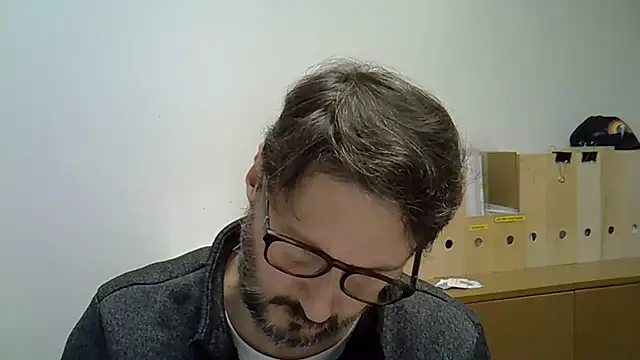 Snapshot of Cellino4 chatting on 01/20/25, 05:06 Cellino4 online show from 01/20/25, 05:06