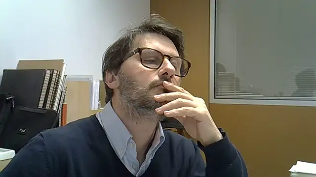 Snapshot of Cellino4 chatting on 02/28/25, 04:20 Cellino4 online show from 02/28/25, 04:20