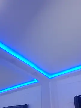 zoes milee online show from 10/06/25, 11:29