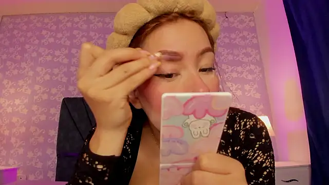 SalomeSimonz online show from 03/25/26, 08:04