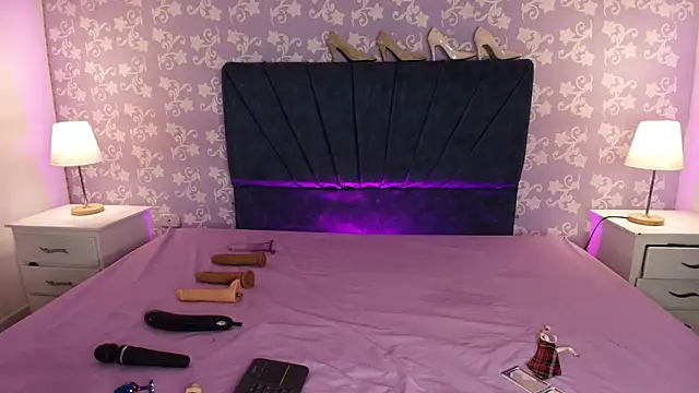 SalomeSimonz online show from 06/10/26, 02:38