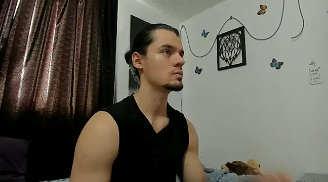 Snapshot of maxi_styles chatting on 03/13/25, 08:11 maxi styles online show from 03/13/25, 08:11