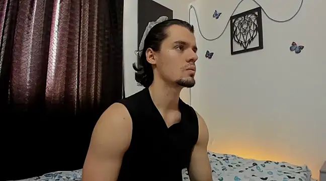 Snapshot of maxi_styles chatting on 03/15/25, 07:05 maxi styles online show from 03/15/25, 07:05