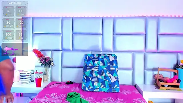 LovelyNickii online show from 05/30/26, 12:57