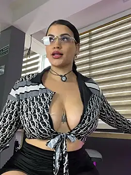 AlynAllen online show from 04/19/26, 06:43