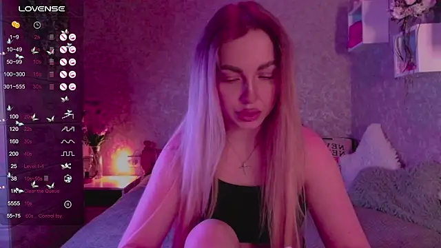 Mika Rayy online show from 03/18/25, 05:31