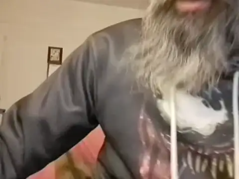 Snapshot of BaByArM81 chatting on 02/21/25, 02:06 BaByArM81 online show from 02/21/25, 02:06