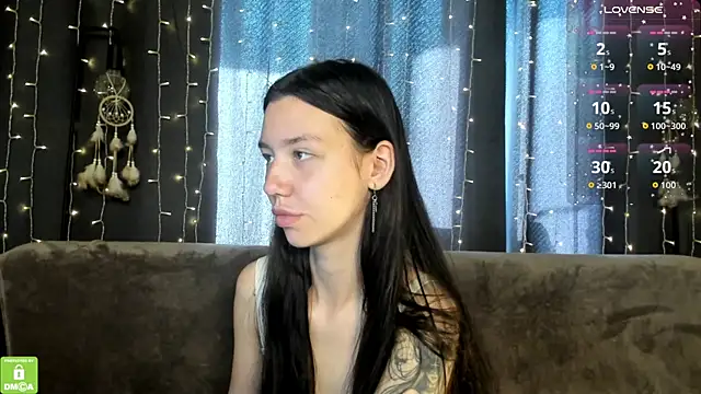 Snapshot of Amelia_skyy chatting on 07/14/26, 02:05 Amelia skyy online show from 07/14/26, 02:05