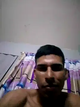 Snapshot of GabiPJ chatting on 10/25/25, 08:00 GabiPJ online show from 10/25/25, 08:00