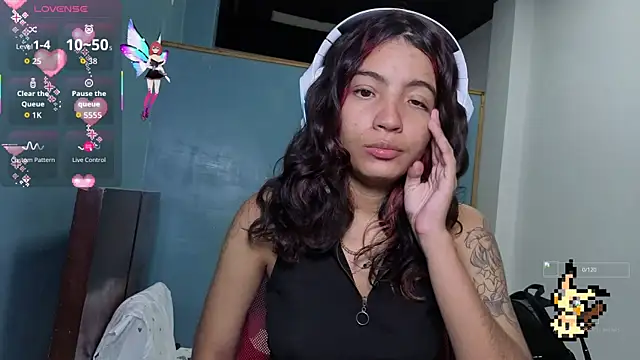 Lovelyamyy online show from 10/15/25, 05:57