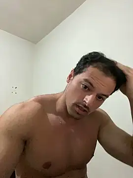 Lucasfit24 online show from 02/03/25, 11:42