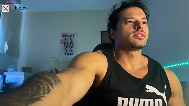 Snapshot of Lucasfit24 chatting on 04/30/26, 02:56 Lucasfit24 online show from 04/30/26, 02:56