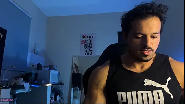 Snapshot of Lucasfit24 chatting on 05/14/26, 01:12 Lucasfit24 online show from 05/14/26, 01:12