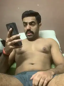 vaibhavchugh38 online show from 01/14/25, 03:15