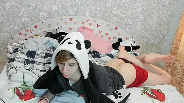 Timothy Fox online show from 03/04/25, 06:47