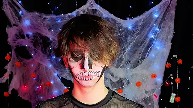 Timothy Fox online show from 10/29/25, 03:58