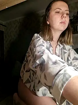 Melenka online show from 03/06/25, 03:46