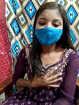 Snapshot of Natasha-G chatting on 03/22/25, 10:06 Natasha-G online show from 03/22/25, 10:06