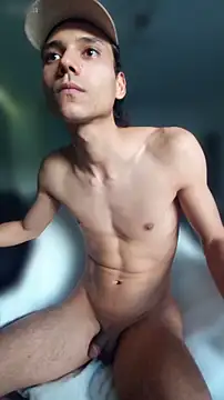 Snapshot of TyroneeDE chatting on 03/01/25, 04:22 TyroneeDE online show from 03/01/25, 04:22