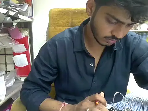 Snapshot of cute_modell chatting on 09/25/25, 11:47 cute modell online show from 09/25/25, 11:47