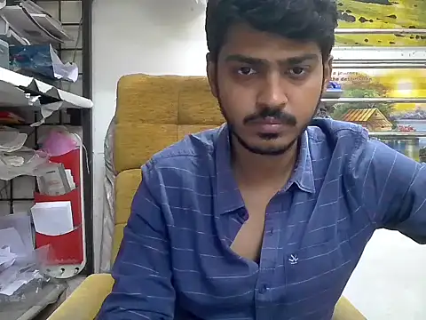 Snapshot of cute_modell chatting on 11/05/25, 02:28 cute modell online show from 11/05/25, 02:28