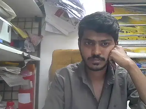 Snapshot of cute_modell chatting on 02/24/26, 12:25 cute modell online show from 02/24/26, 12:25
