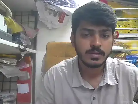 Snapshot of cute_modell chatting on 02/26/26, 12:48 cute modell online show from 02/26/26, 12:48