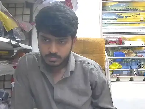 Snapshot of cute_modell chatting on 03/04/26, 12:22 cute modell online show from 03/04/26, 12:22