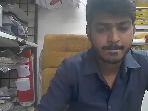 Snapshot of cute_modell chatting on 03/21/26, 12:32 cute modell online show from 03/21/26, 12:32