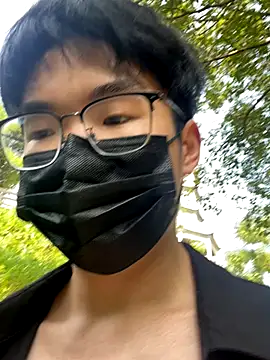 Snapshot of yfx468 chatting on 10/07/25, 06:10 yfx468 online show from 10/07/25, 06:10