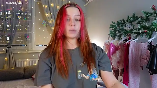 KiraBriis online show from 01/17/26, 04:54