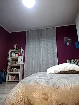 Akemi rossi online show from 11/12/25, 05:24