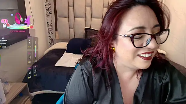 Victoria Adamns online show from 02/25/26, 12:04