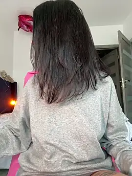 Mylaya online show from 02/20/25, 06:50