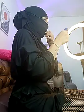 azahara faraah online show from 11/07/25, 03:34