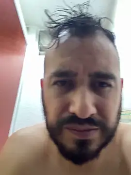 Snapshot of leonardohot1987 chatting on 03/13/25, 02:27 leonardohot1987 online show from 03/13/25, 02:27