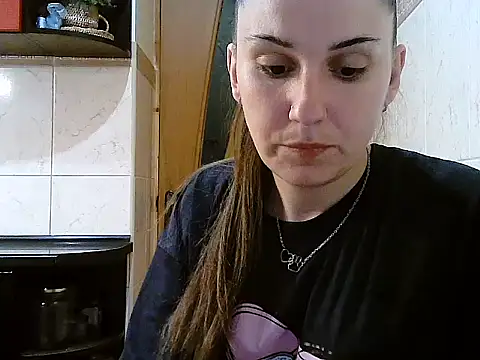 Yuliia30 online show from 05/31/26, 06:09