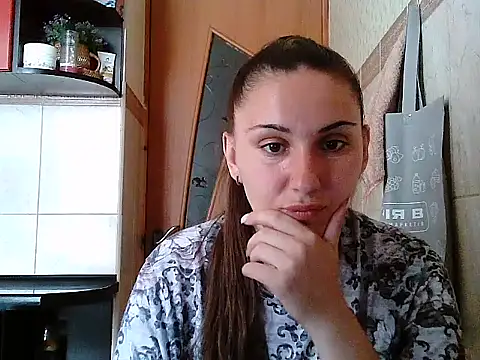 Yuliia30 online show from 07/04/26, 09:26