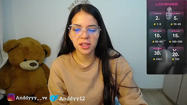 Snapshot of Anddyy__ chatting on 06/19/26, 01:59 Anddyy online show from 06/19/26, 01:59