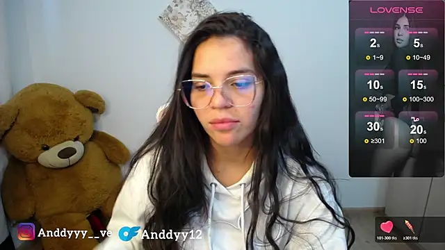 Snapshot of Anddyy__ chatting on 06/25/26, 01:48 Anddyy online show from 06/25/26, 01:48