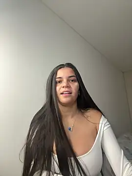 Snapshot of Anddyy__ chatting on 07/18/26, 03:49 Anddyy online show from 07/18/26, 03:49